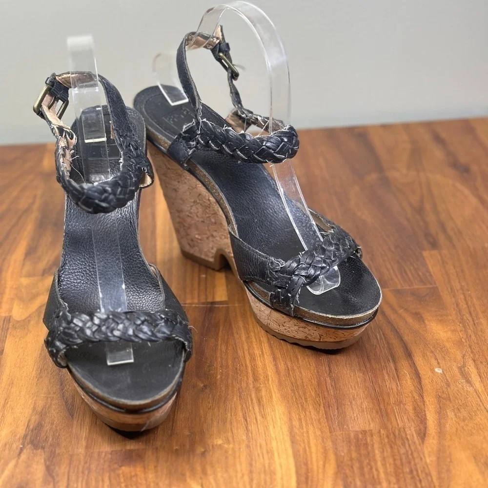 Frye Braylin Wedges Braided Straps 10 M. Cork Leather